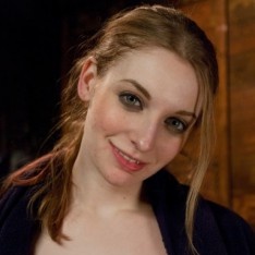 Ela Darling